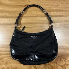 入手困難　 ワンショルダー 三角ロゴ ナイロン レザー