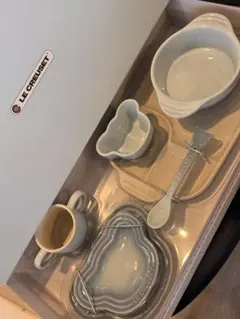 LE CREUSET ベビー用食器セットのサムネイル