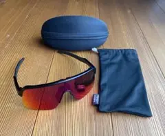 OAKLEY サングラス ブラック スポーツ　ケースと布袋付きのサムネイル