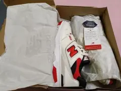 New Balance 580 ホワイト/レッド/ブラック