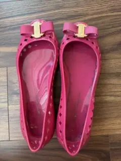Salvatore Ferragamo ラバーパンプス ピンク 5のサムネイル