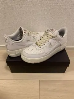 NIKE AIR FORCE 1 スニーカー ホワイト
