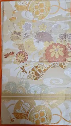 モダン柄 菊に流水 金駒刺繍 塩瀬 ふくろ名古屋仕立て - メルカリ