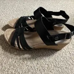 UGG 黒 サンダル 24センチ