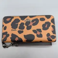 COACH 長財布レオパードcc865アウトレット品 - メルカリ