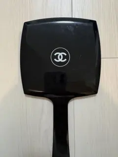 CHANEL スクエアミラー 黒