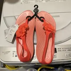 crocs ピンク ビーチサンダル W
