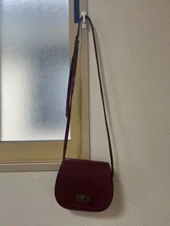 バーガンディ レザー ショルダーバッグ