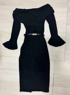 オフショルダードレス タイトワンピース
