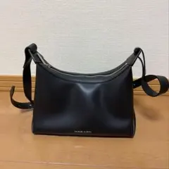 Aurelie オレリー トラペーズホーボーバッグ