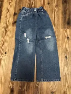 140サイズ デニムブルー ダメージ加工パンツ