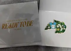 TWICE LOVELYS ランダムピンバッジ（NAVELY）