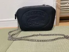 LACOSTE チェーン ショルダーバッグ ブラックのサムネイル