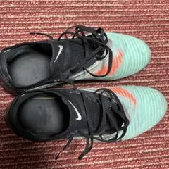 Nike サッカーシューズ FG グリーン/オレンジ/ブラック