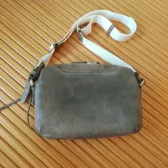 Item thumbnail for item bf7d2a7e-e84c-4e82-b94c-238b8a5b7919