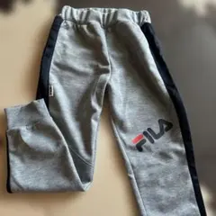 新品！　FILA 長ズボン サイズ120 グレー