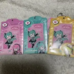 初音ミク　鏡音リン　巡音ルカ　カードケースキーホルダー