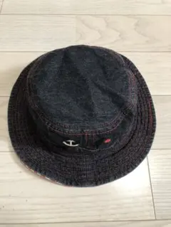 Item thumbnail for item a66a9bb3-cdd7-4aec-aead-1177e182daa2