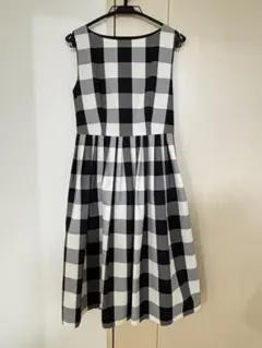 Item thumbnail for item 4fc6a5fb-6dd6-4f57-8088-701d7e9329ec