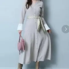 ジャスグリッティー 袖カフス リブニットワンピース 金ボタン Aライン