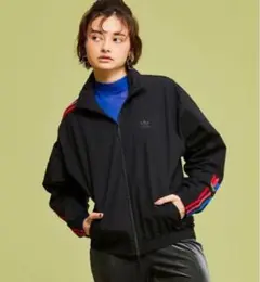 adidas 3D トレフォイル 3ストライプ　トラックジャケット　アディダス