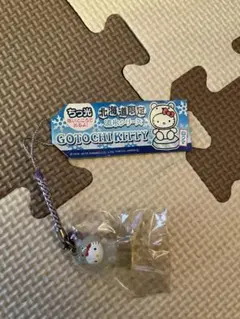 レア　北海道限定　流氷シリーズご当地（ハローキティーストラップ）
