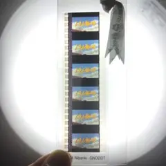 ジブリ　ハウルの動く城　タイトル　名シーンフィルムブックマーカー