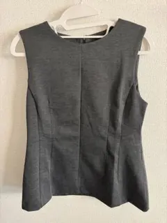 H&M グレー ノースリーブ ベスト　M