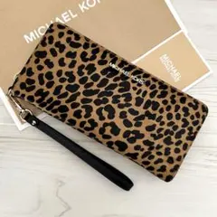 新品 MICHAEL KORS長財布 アニマル 長財布 シグネチャー