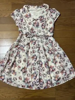 dazzlin 花柄 半袖ワンピースSサイズ　美品のサムネイル