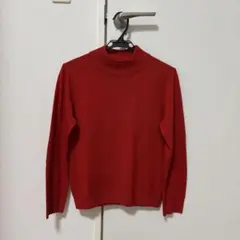 ハイネックニット赤