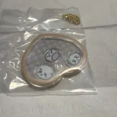 ちいかわ　ハート型　アクリルキーホルダー　シェイカーのサムネイル