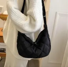 キルティング ショルダーバッグ 斜めがけ 肩掛け 黒レディース 斜めがけ 大人