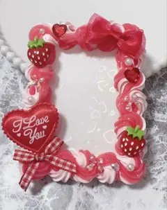 ホイップデコ 硬質トレカケースB8赤ピンクミックス ハートリボン 苺TC-173