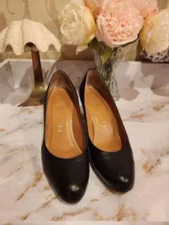 REGAL パンプス ブラックのサムネイル