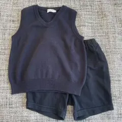 MIKI HOUSE ネイビー Vネックベストとショートパンツセット 110