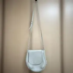 レガートラルゴ　かるいかばん　ショルダーバッグ