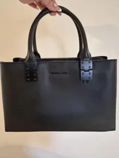 Charles & Keith ハンドバッグ ブラックのサムネイル