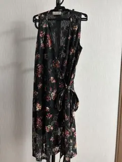 【スペイン製】bartomeu iuribeフラワープリント ノースリーブ