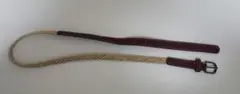 ブラウンとベージュの編み込みレザーベルト
