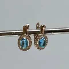 ブルーストーンピアス