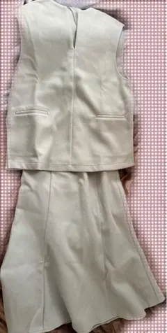 Item thumbnail for item cebaed0e-2b09-4613-8218-e520f6ae3e2d