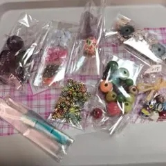 ビーズセット 多色 プラスチック・陶器