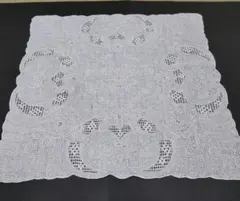 スワトウ刺繍レースハンカチ　花柄①