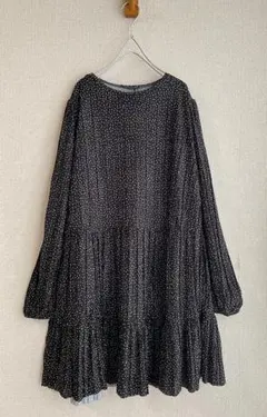★送料込み★未使用★ザラ　ZARA　ドット柄プリーツチュニックワンピース♪