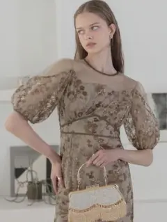 フラワーディテールパフスリーブIラインワンピースドレス結婚式二次会パーティー