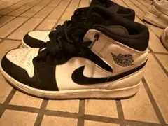 Nike Air Jordan 1 ブラック/ホワイト