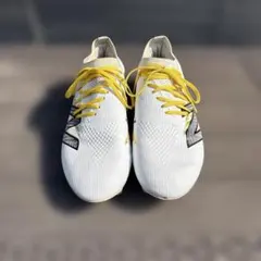 New Balance FURON サッカースパイク ホワイト イエローのサムネイル