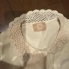 クリーム色 レース編み 襟 カーディガン風　ワンサイズのみの商品でサイズSです