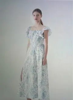 トワルドジュイ袖フリルノースリワンピ